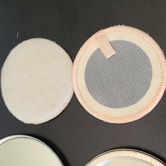 Vintage powder compact - Picture 7 of 9